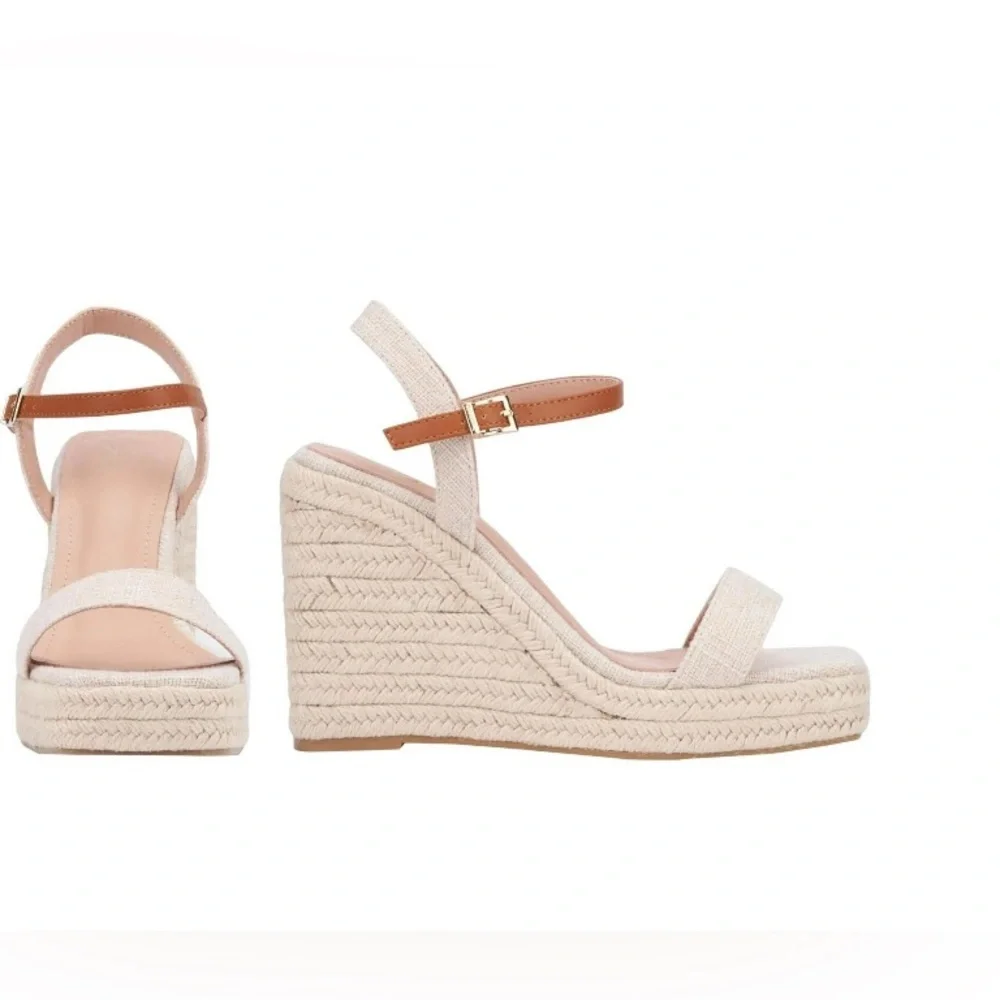 New York & Company Women's Unita Platform Wedge Sandal Natural/Tan